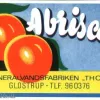 048